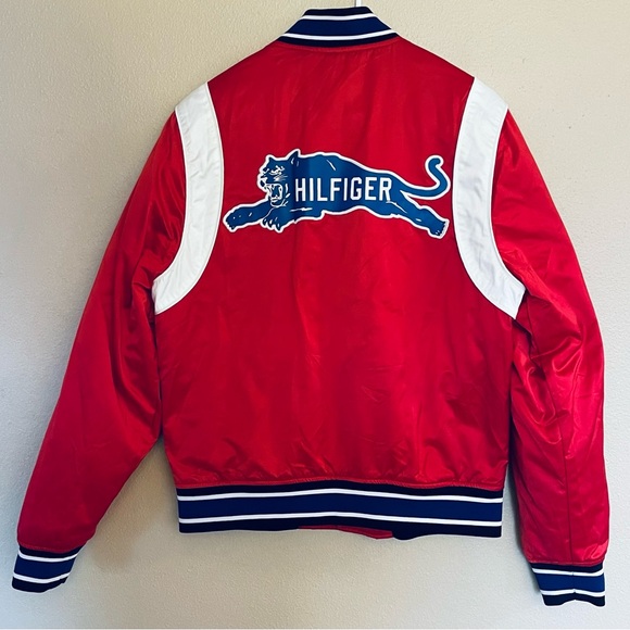 💎🔥Ultra Rare Tommy Hilfiger Varsity Bomber Jacket 🔥 💎